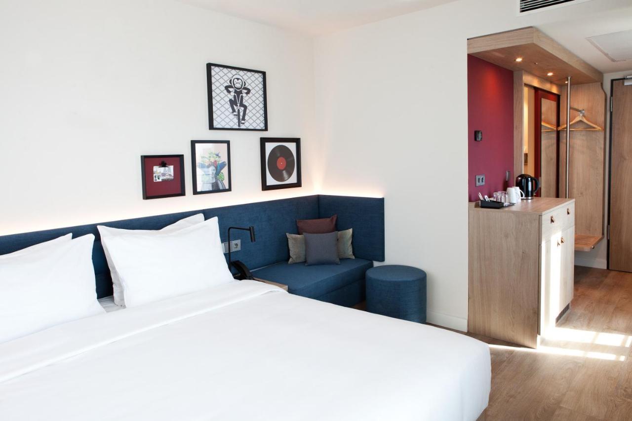 Hampton By Hilton Regensburg Hotel Exterior foto