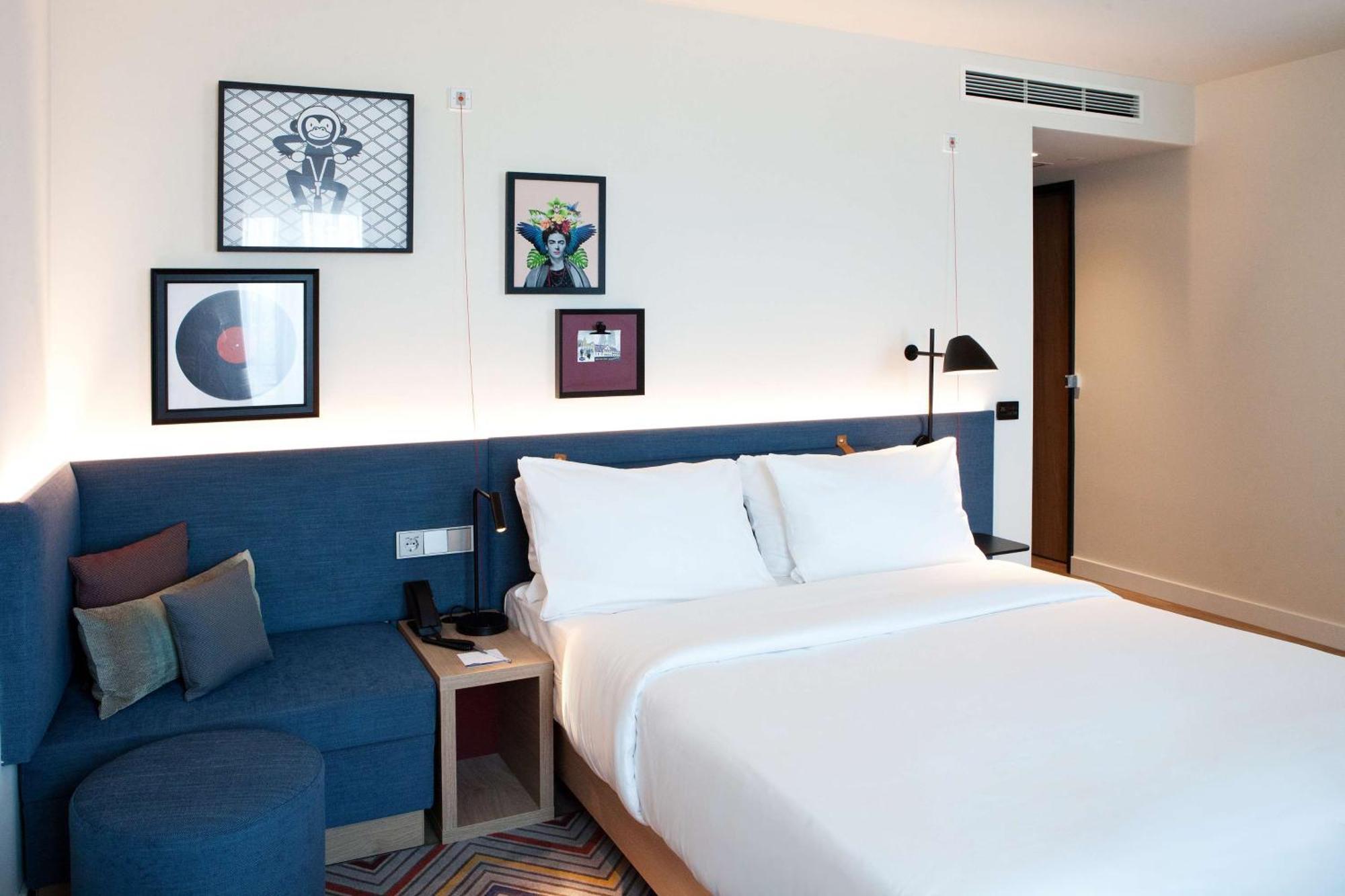 Hampton By Hilton Regensburg Hotel Exterior foto