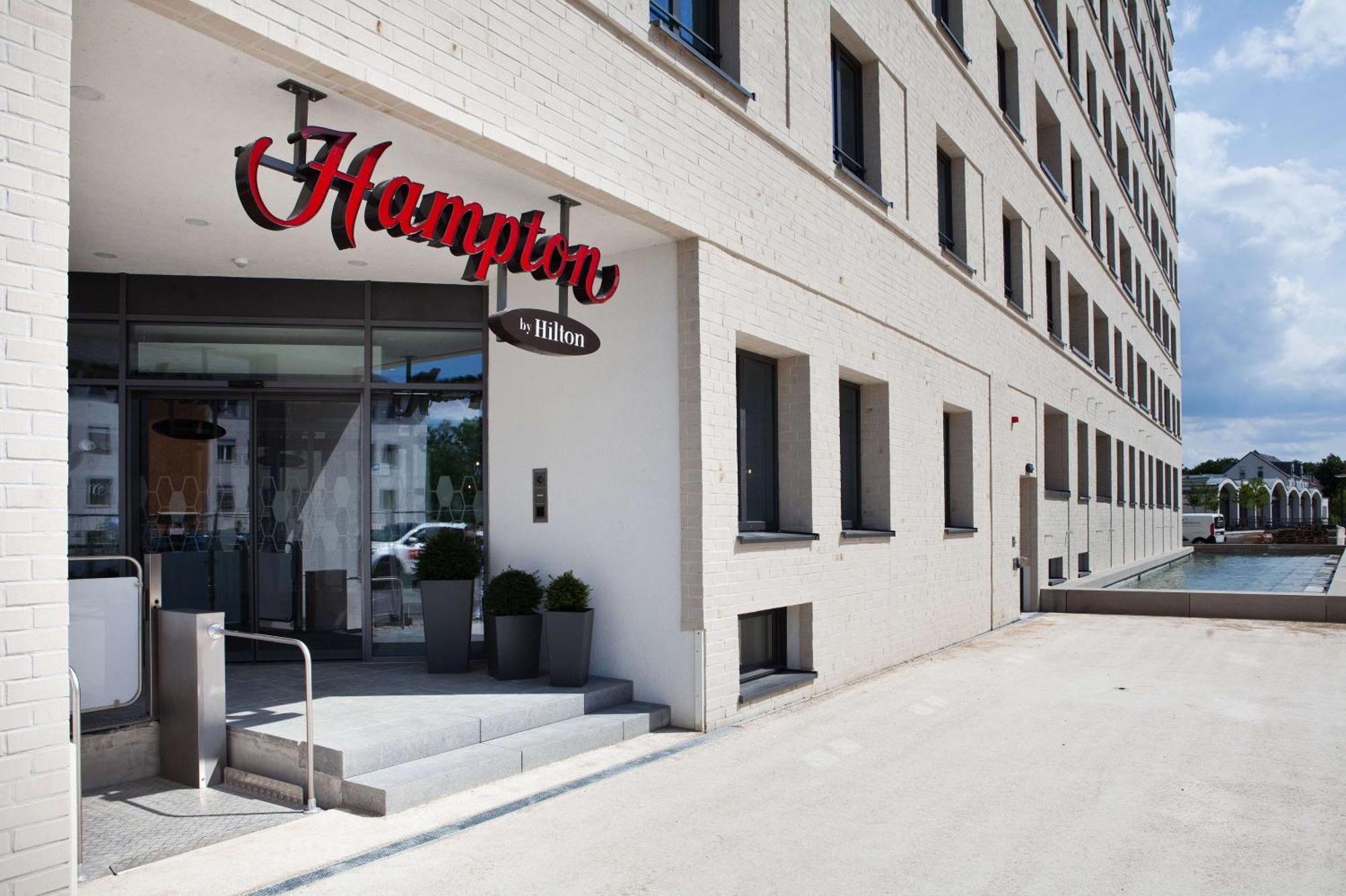 Hampton By Hilton Regensburg Hotel Exterior foto